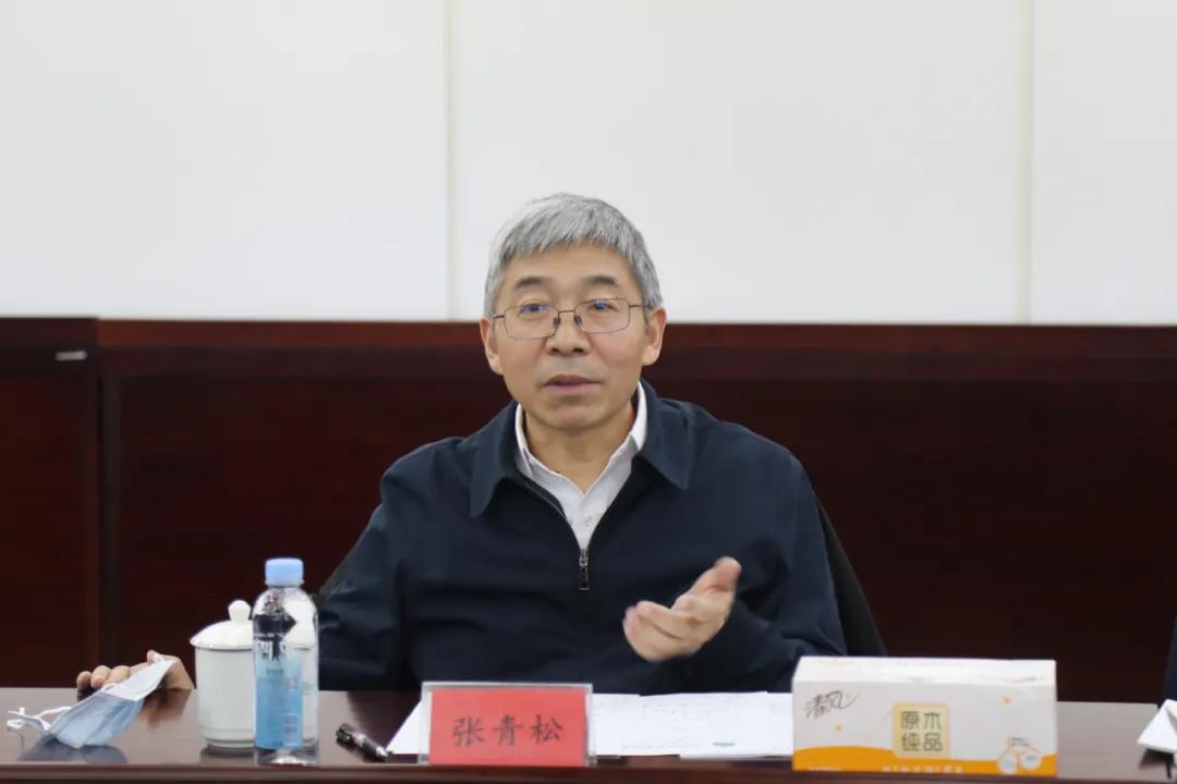 余紅輝、林展會見中國農(nóng)業(yè)銀行行長張青松一行(圖2)