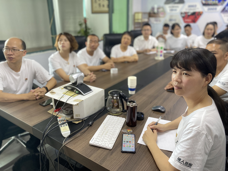 中林福人組織收看慶祝中國共產(chǎn)黨成立100周年大會(圖2)